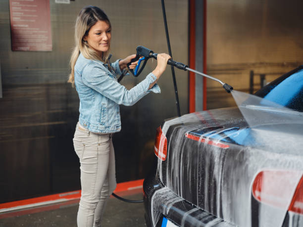 Pressure Washing Contractors in Aurora, OH